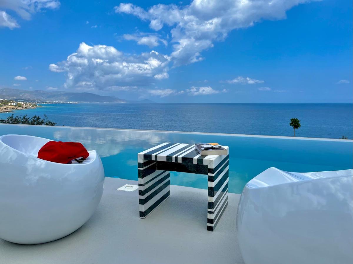 Kuro Beach House - Oceanfront Luxury & 25M Pool Achlia Eksteriør billede